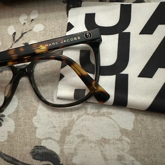 Marc Jacobs Brown Tortoise Eyeglasses - Picture 4 of 7